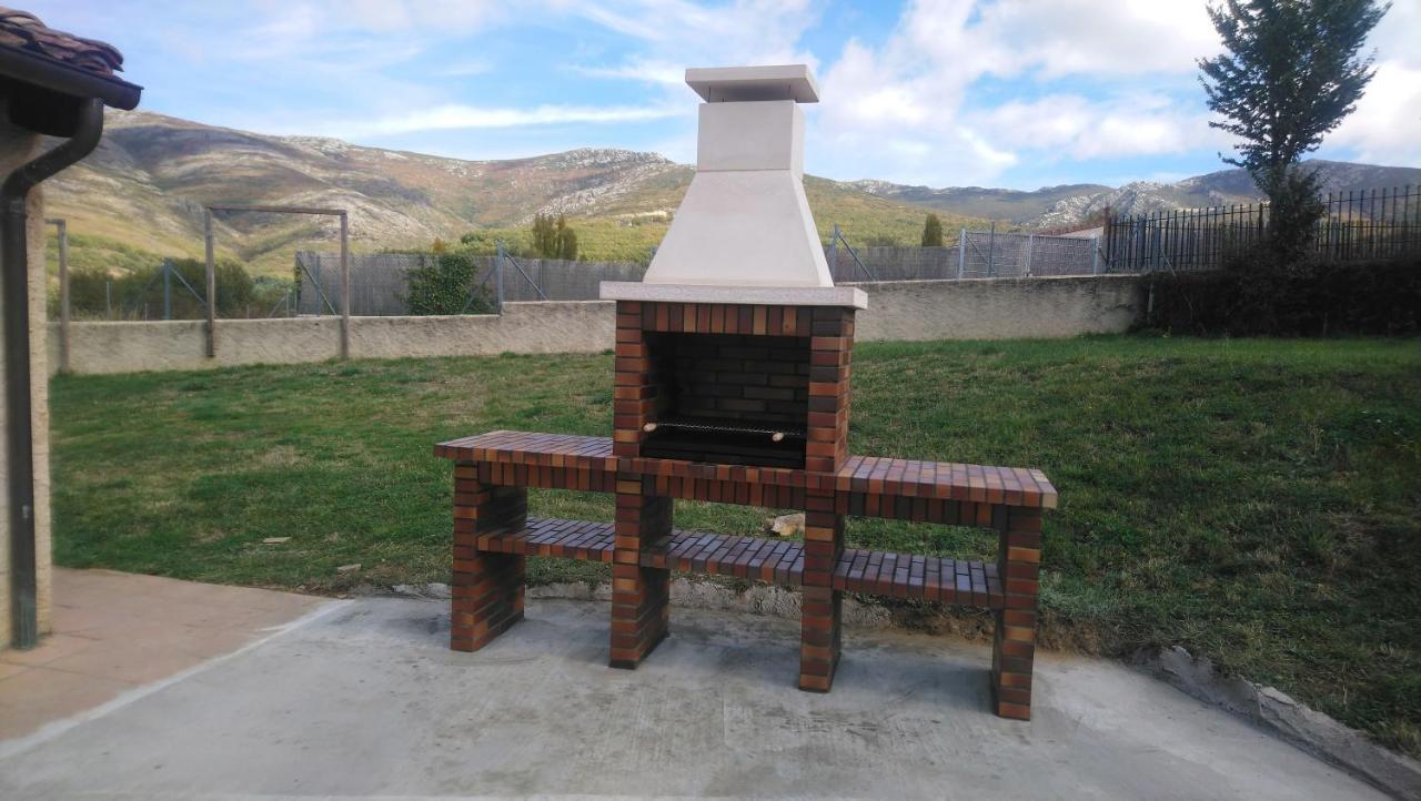 Willa El Mirador Del Hayedo Riofrio de Riaza Zewnętrze zdjęcie